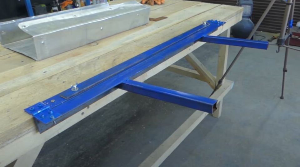 Эффективный станок для сгибания металла своими руками