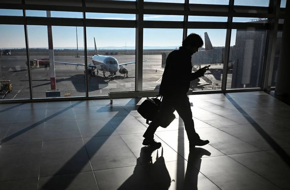 В Курумоче у пассажира рейса Ереван — Самара обнаружили наркотики