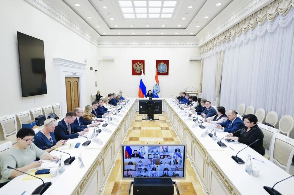 В Самарской области более года реализуется проект «Вызов», который помогает сохранить ребенка в кровной семье