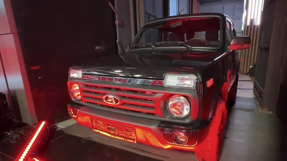 ГТРК «Самара» покажет торжественное вручение внедорожника Лада Нива Легенд второму из 12 победителей масштабного проекта сети АЗС «Роза Мира»