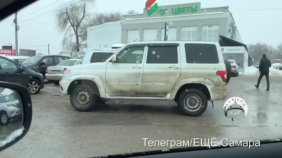 Началось! За два дня до 8 Марта в Самаре начался цветочный ажиотаж