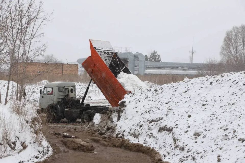 Более 400 тысяч тонн снега с городских территорий приняли «полигоны» Самары с начала зимы