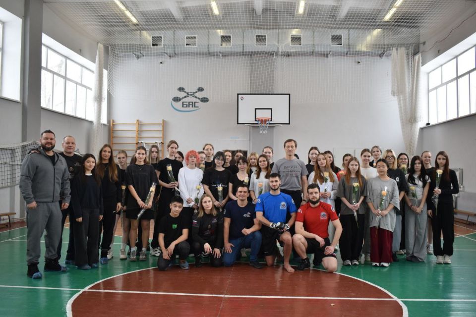 �������� ��������� 8 ����� � ������ ��������� ������-����� �� ����������� ��� �������