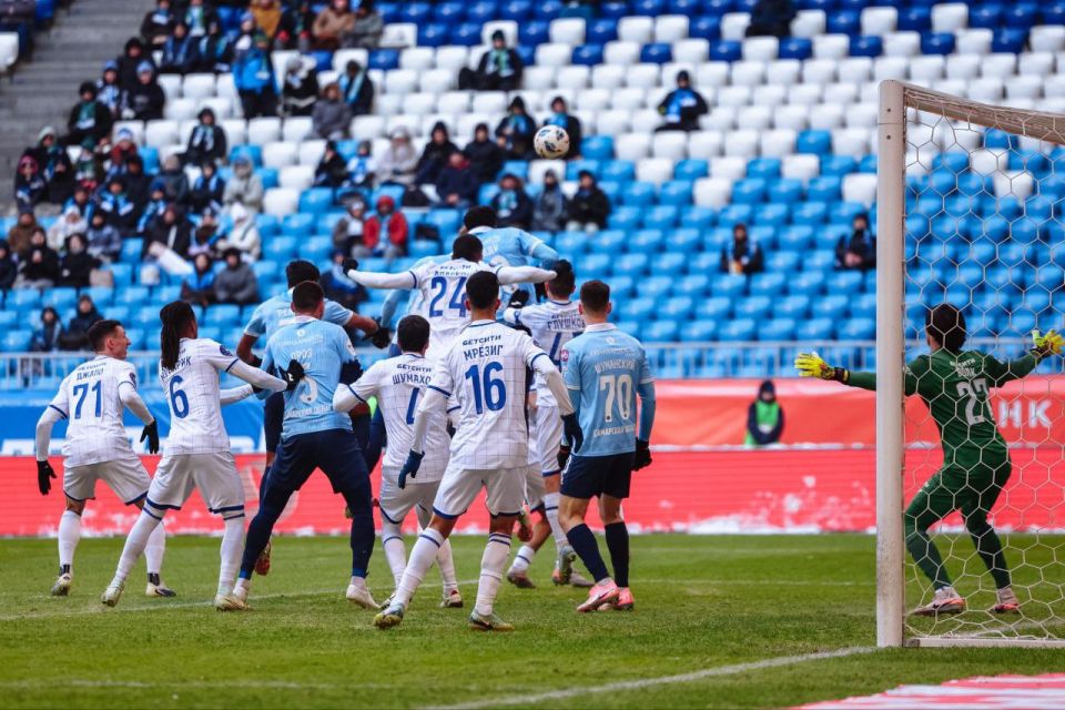 8 ����� � ������ ������� ������� ������� � ������� �� ��������� � ������ 20 ���� ��� ���