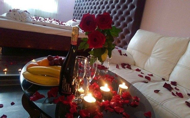 Романтический ужин на 8 марта: простые и оригинальные рецепты