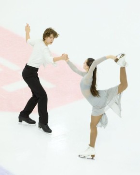 25-� ����������� ������� � ������ � 19 �� 21 �����