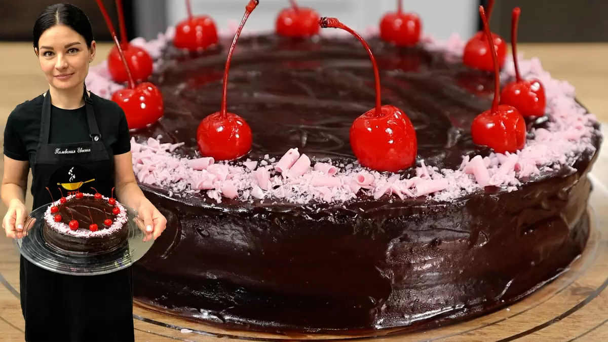 Шоколадный торт для поста: нежный, воздушный и с ягодным сердцем