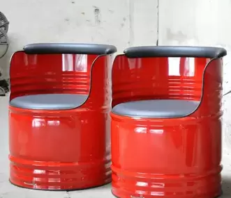 Как превратить ржавую бочку в стильное кресло для вашего сада