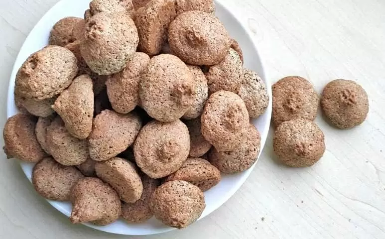 Как приготовить хрустящее печенье без сахара, лактозы и глютена из подсолнечной муки