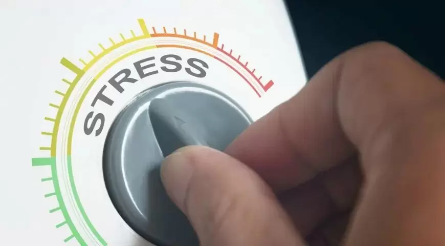 Кортизоловое лицо: правда или миф?