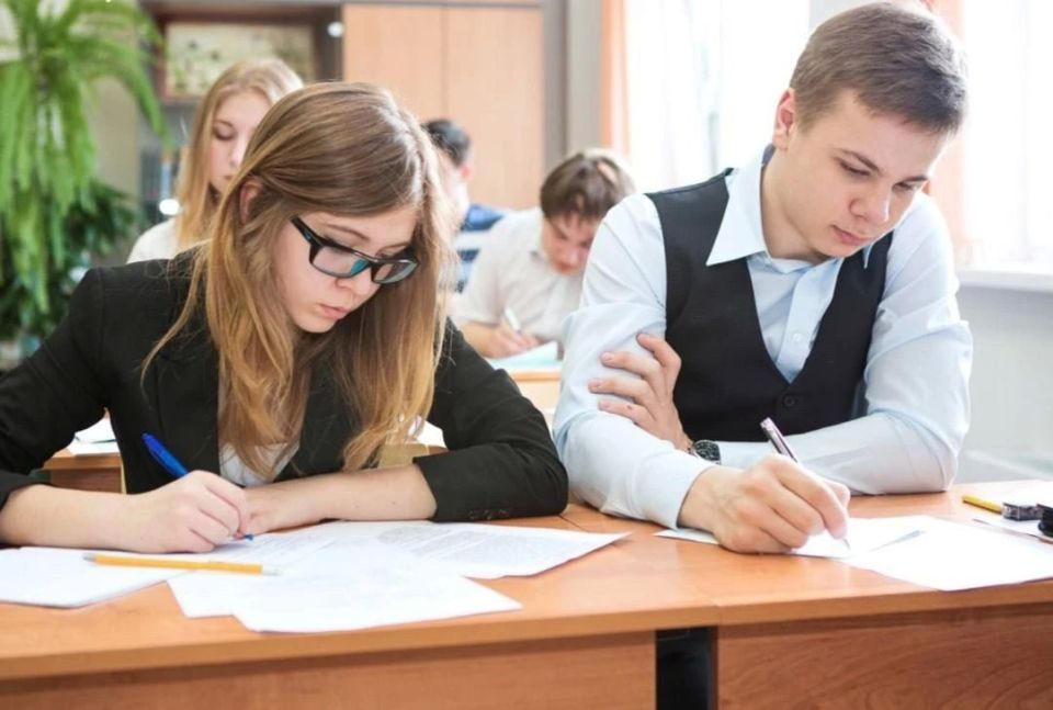Майский подарок от Минпросвещения: каникулы стартуют 27 числа