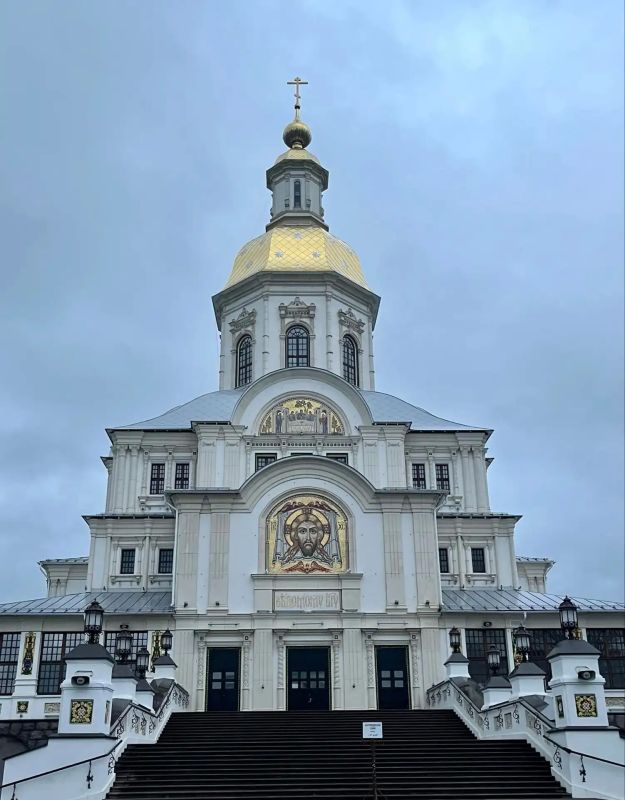 Вознесение Господне сегодня отмечают православные верующие