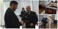 Заместитель начальника ГУ МВД России по Самарской области по вопросам гражданства и регистрации иностранных граждан Александр Бибишев вручил паспорта новым гражданам Российской Федерации