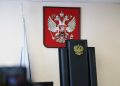 Житель Самарской области попал под административный арест за прогулку в футболке с нацистской символикой