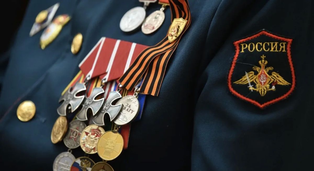 Ряженый осужденный. Ветеранов СВО возмутила лояльность суда к члену ОПГ с якобы боевыми наградами Участники СВО из Самарской области направили обращения главе СК РФ Александру Бастрыкину, Генеральному прокурору РФ Александру...