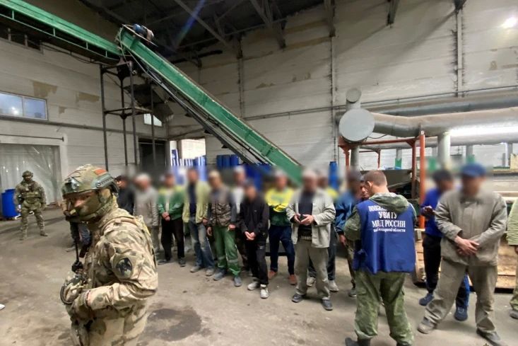 При содействии спецназа Росгвардии в Самарской области проходит оперативно-профилактическое мероприятие «Нелегал-2026» При содействии спецназа Росгвардии в Самарской области проходит оперативно-профилактическое мероприятие «Нелегал-2026»