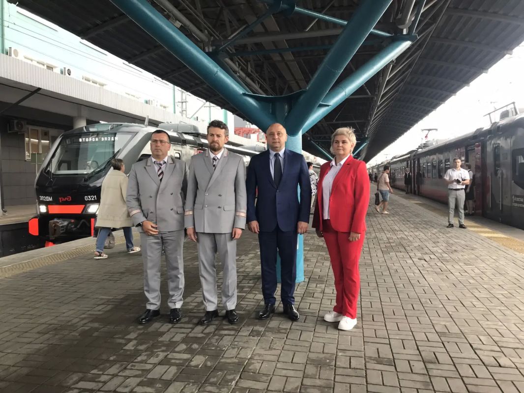 На Железнодорожном вокзале приготовились к запуску нового электропоезда "Самара-Сызрань" На Железнодорожном вокзале приготовились к запуску нового электропоезда "Самара-Сызрань"