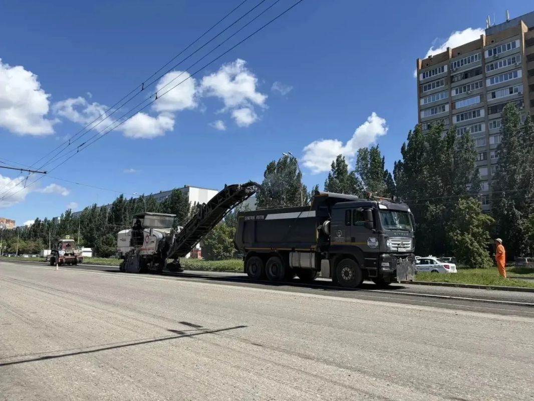 Ремонт дорог в Тольятти продолжается на всех запланированных объектах Ремонт дорог в Тольятти продолжается на всех запланированных объектах
