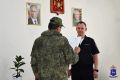 В Самарском регионе полицейские вручили российский паспорт уроженцу Узбекистана – участнику специальной военной операции