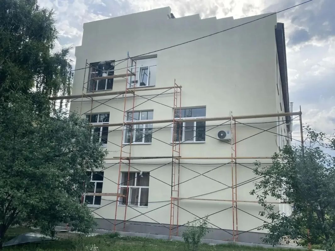 Вячеслав Федорищев: В Большеглушицкой районной больнице начали капитальный ремонт стационара Вячеслав Федорищев: В Большеглушицкой районной больнице начали капитальный ремонт стационара