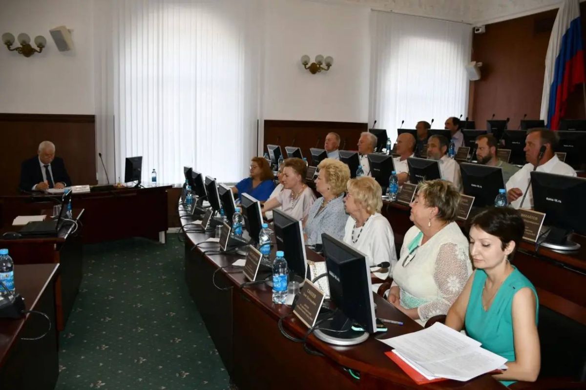 Вопросы безопасности: своевременные инициативы для защиты жителей и критически важных объектов обсудили на заседании Общественной палаты Тольятти Вопросы безопасности: своевременные инициативы для защиты жителей и критически важных объектов обсудили на заседании Общественной палаты Тольятти