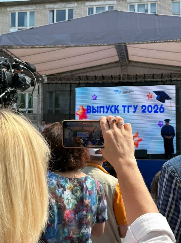 Более 100 тысяч выпускников! Более 100 тысяч выпускников!