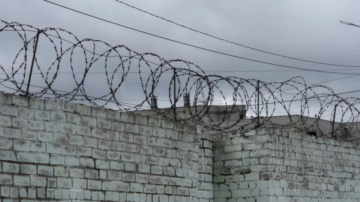Самарчанка спрятала наркотики в рукаве шубы, но все равно получила 7 лет колонии