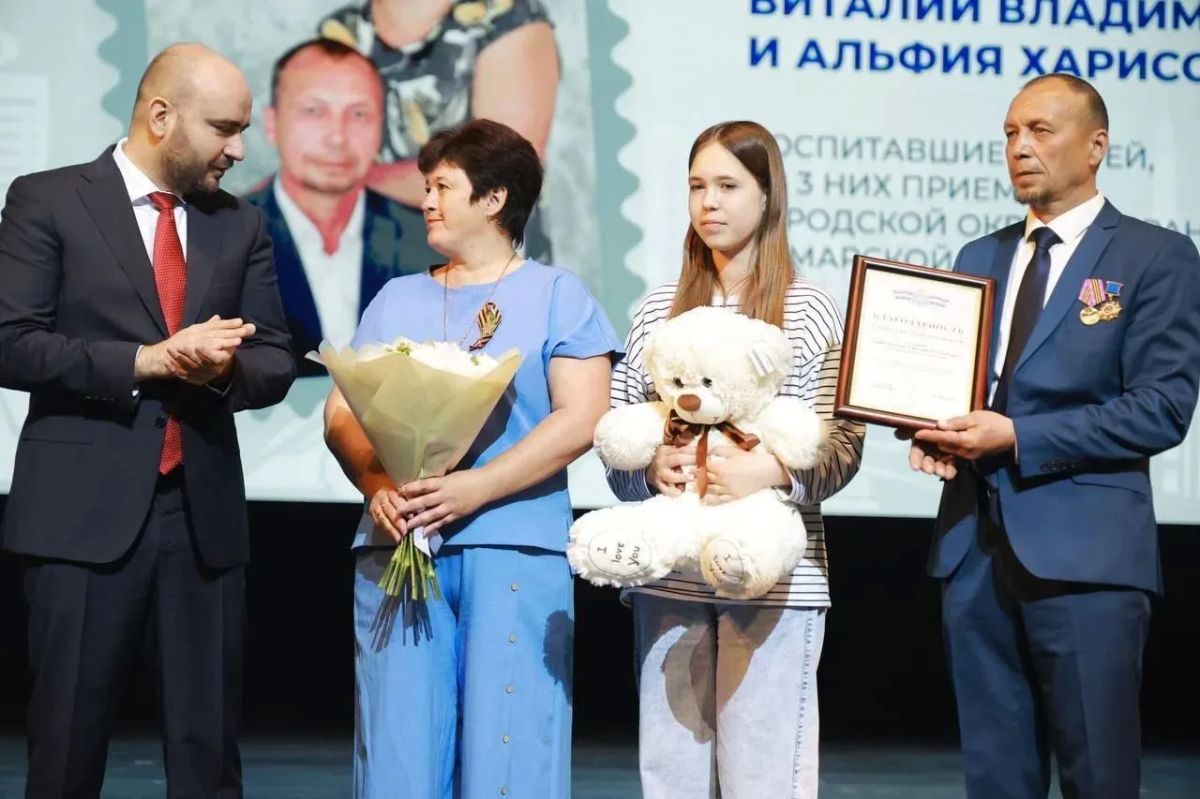 Сегодня день рождения отмечает губернатор Самарской области Вячеслав Федорищев Сегодня день рождения отмечает губернатор Самарской области Вячеслав Федорищев