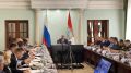 На оперативном совещании также поднималась тема обеспечения региона топливом