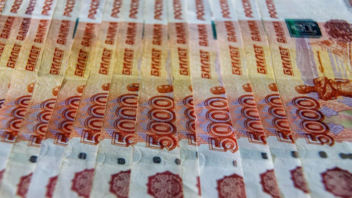 Директор самарской фирмы по металлолому скрыл от налогов 122 млн и сбежал за границу