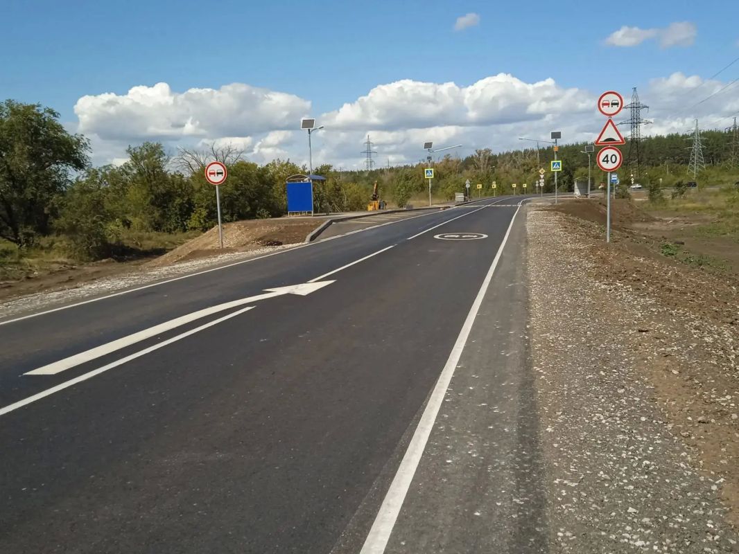 На подъезде к селу Лопатино обновили асфальтобетонное покрытие На подъезде к селу Лопатино обновили асфальтобетонное покрытие