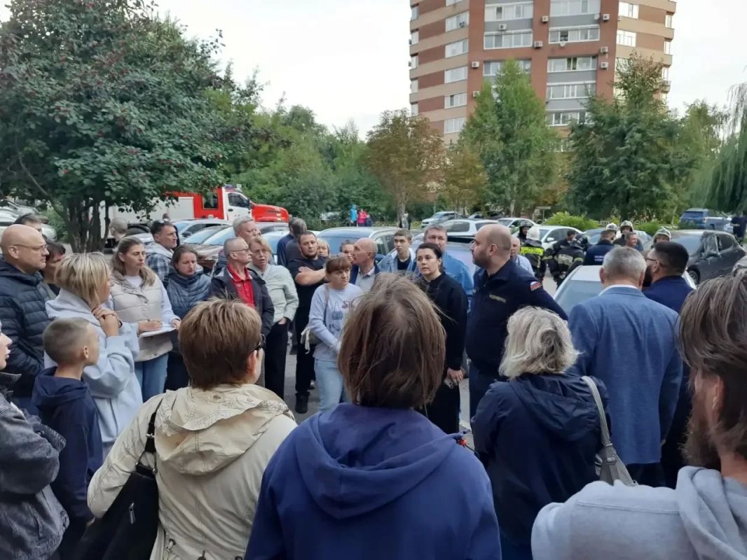 Вячеслав Федорищев: Сегодня жители нескольких городов Самарской области проснулись от звука работы ПВО Вячеслав Федорищев: Сегодня жители нескольких городов Самарской области проснулись от звука работы ПВО