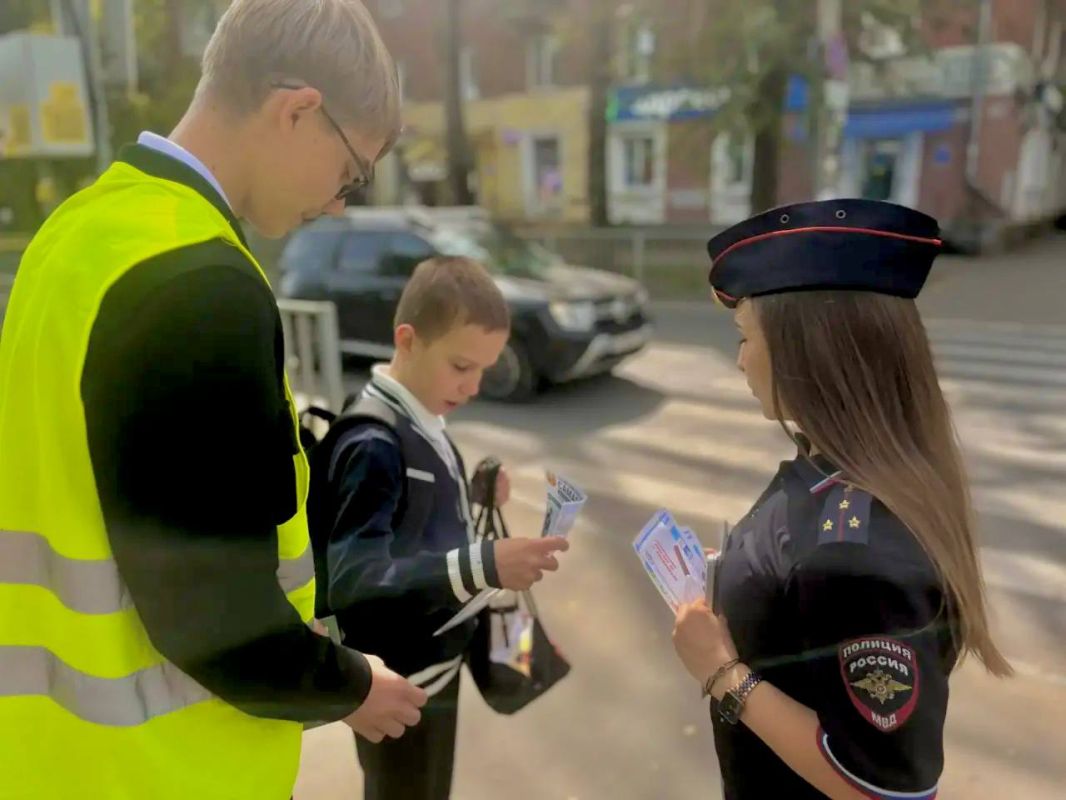 Продолжается ряд профилактических мероприятий районах города, в местах прилегающих к школам Продолжается ряд профилактических мероприятий районах города, в местах прилегающих к школам