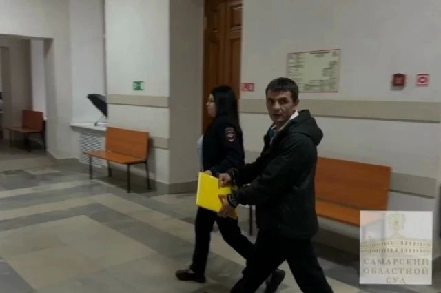Жителю Чапаевска ужесточили приговор: 21 год колонии за убийство адвоката