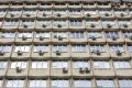 В Самаре разыскивают человека-паука, спустившегося с 16-го этажа по кондиционерам