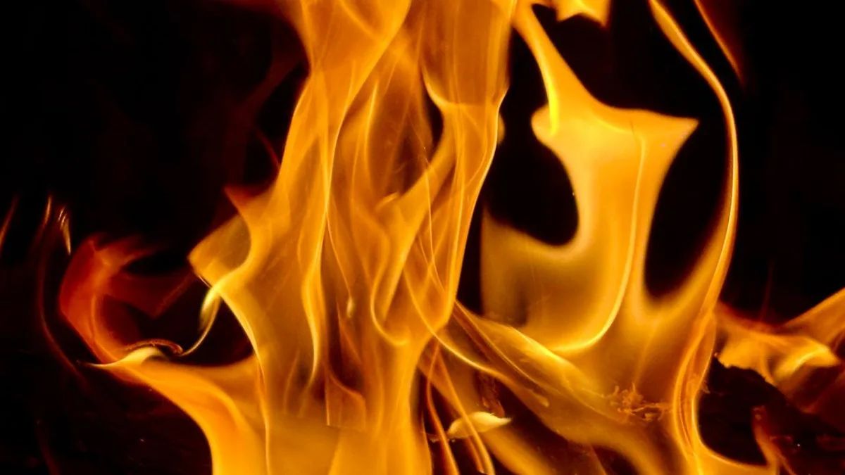 Восемь человек спасены при пожаре в подъезде самарского многоквартирника