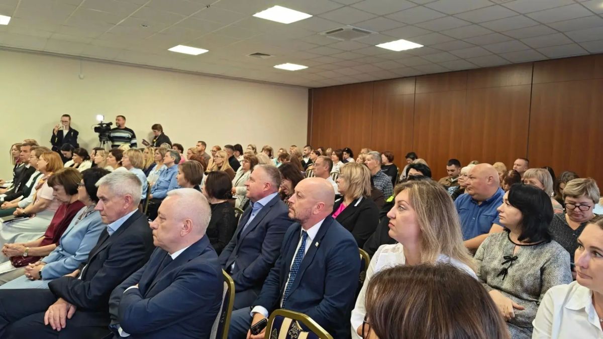 В Самаре прошла стратегическая сессия "За медицину здорового долголетия" В Самаре прошла стратегическая сессия "За медицину здорового долголетия"