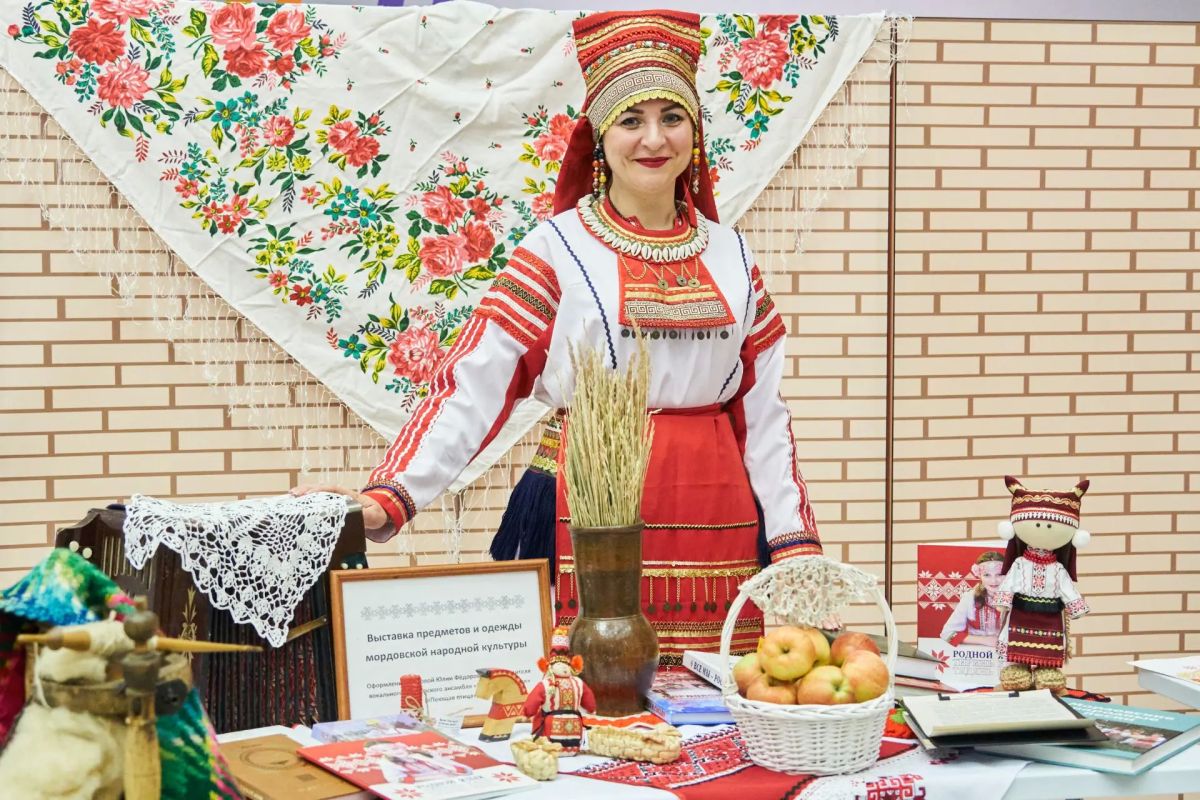 Вечер единства: в Сызрани прошел фестиваль «Мы вместе!» Вечер единства: в Сызрани прошел фестиваль «Мы вместе!»