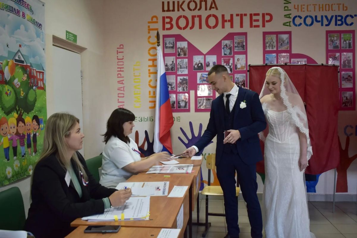 Первый день голосования совпал с важным событием в жизни семьи Жидковых — Никиты и Вероники из Кинеля