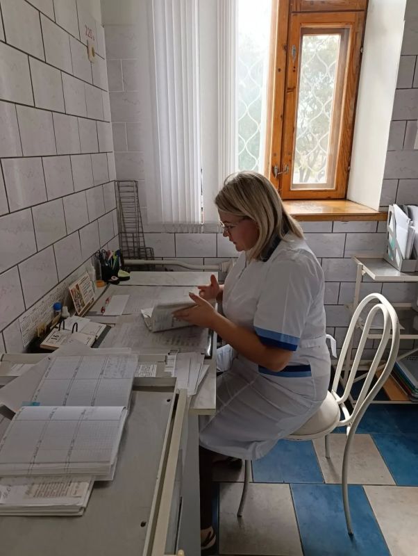 Профвизита не боюсь, профилактике учусь! Заместителем начальника территориального отдела в г. Чапаевске Ефремовой Е. М и главным специалистом экспертом территориального отдела Моргачевой Е. А... Профвизита не боюсь, профилактике учусь! Заместителем начальника территориального отдела в г. Чапаевске Ефремовой Е. М и главным специалистом экспертом территориального отдела Моргачевой Е. А...
