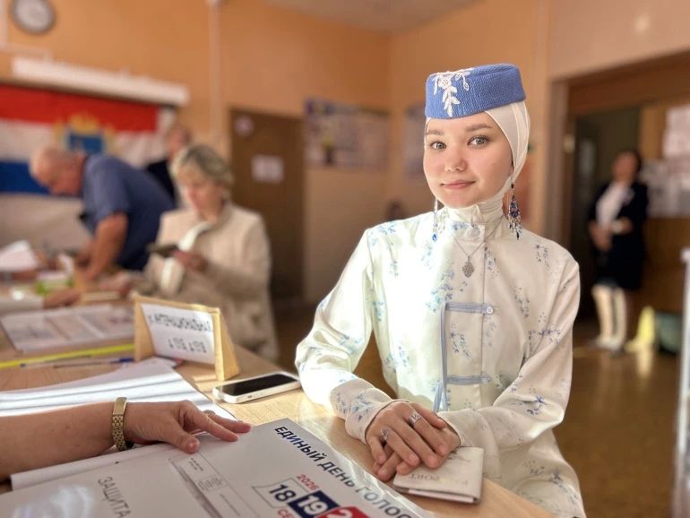 На выборы — в национальном костюме На выборы — в национальном костюме