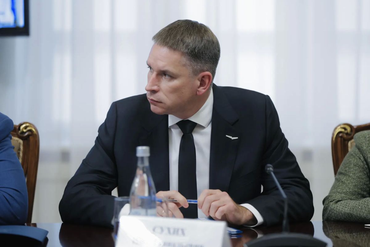 Вячеслав Федорищев: Провел оперативное совещание Правительства, традиционно – в открытом режиме, в прямом эфире Вячеслав Федорищев: Провел оперативное совещание Правительства, традиционно – в открытом режиме, в прямом эфире