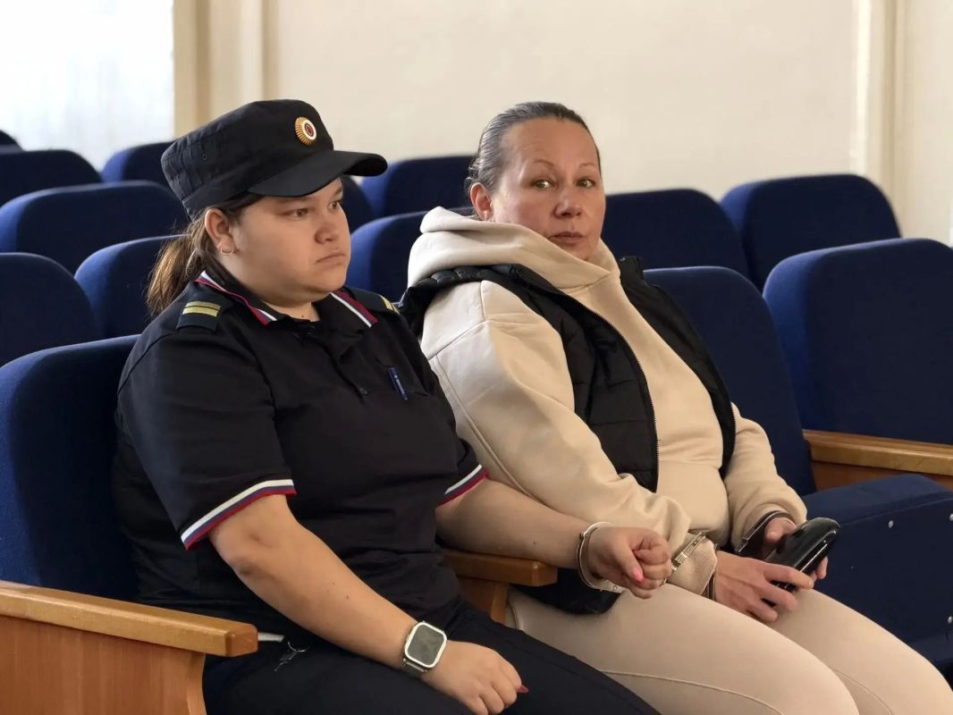 В Самарском областном суде продолжается рассмотрение уголовного дела Екатерины Тарховой В Самарском областном суде продолжается рассмотрение уголовного дела Екатерины Тарховой