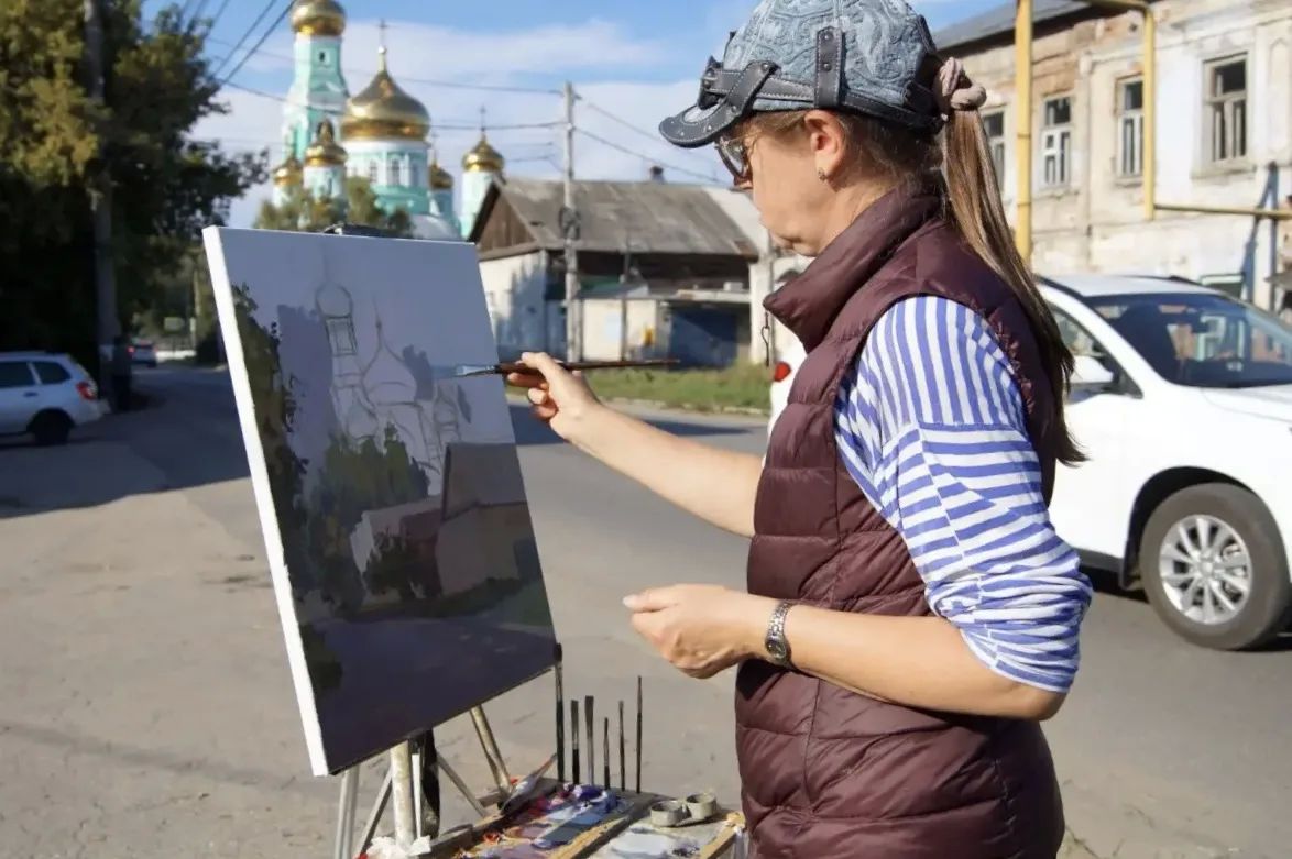 В Сызрани стартовал VIII Православный пленэр «Живые родники» В Сызрани стартовал VIII Православный пленэр «Живые родники»