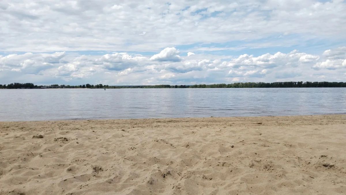 Волга остыла до 15 градусов и купание в Самаре официально запретили