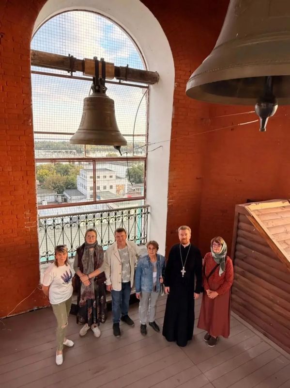 В Сызрани стартовал VIII Православный пленэр «Живые родники» В Сызрани стартовал VIII Православный пленэр «Живые родники»