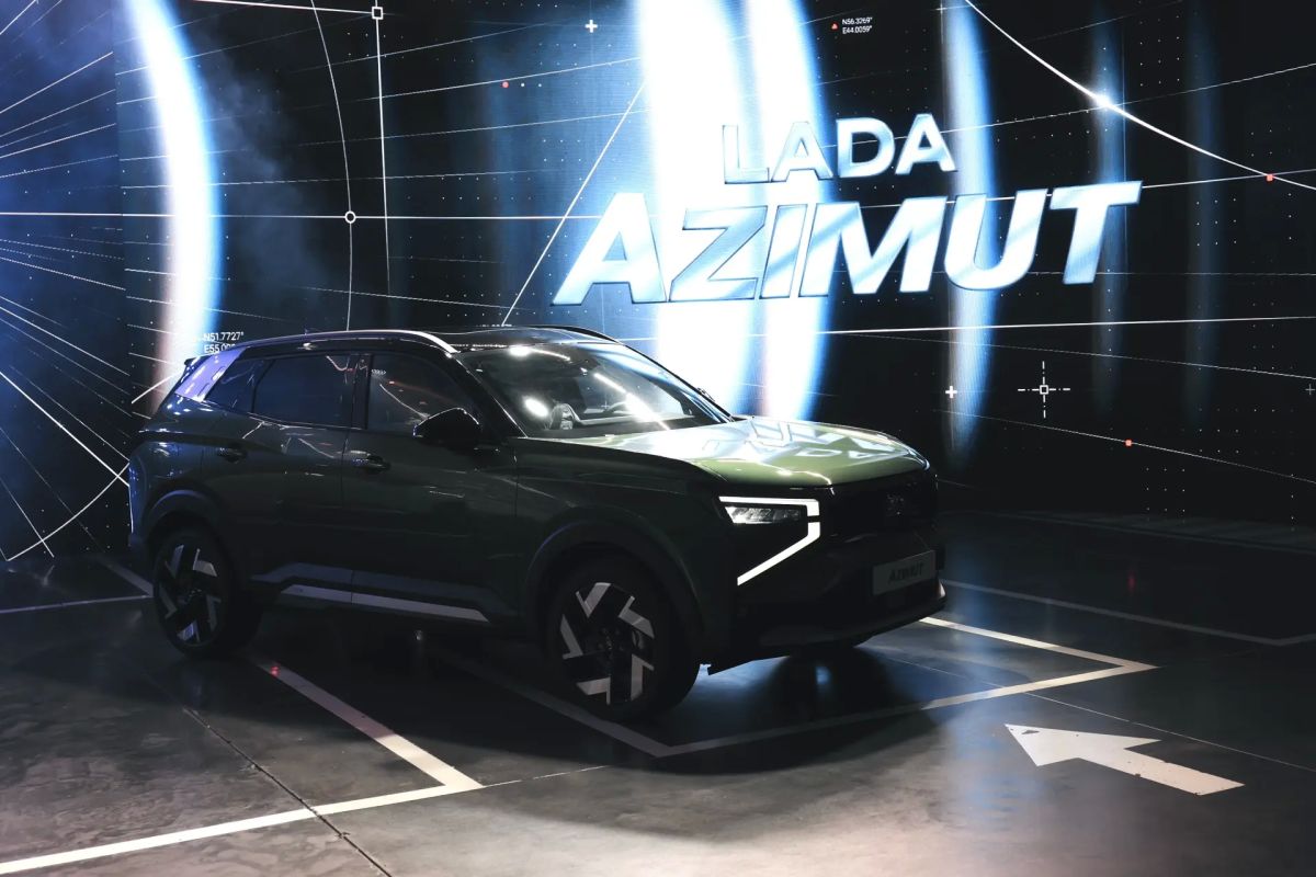 Вячеслав Федорищев: Первые флагманские кроссоверы LADA Azimut сошли с конвейера АВТОВАЗа