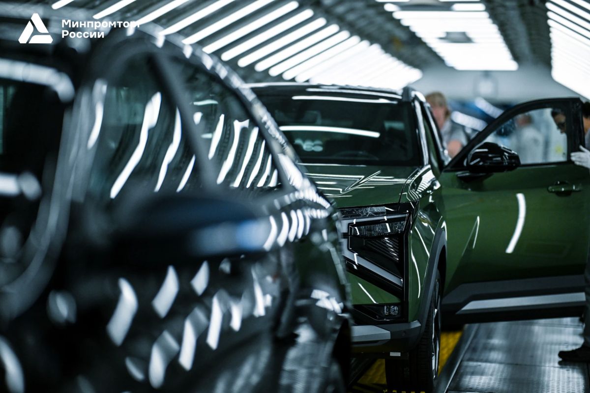 Дан старт производству нового кроссовера LADA Azimut Дан старт производству нового кроссовера LADA Azimut