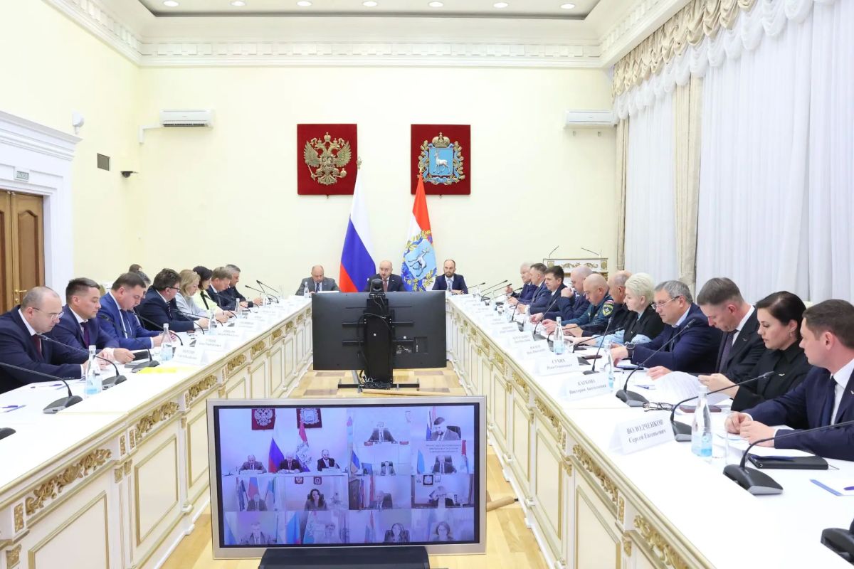 Вячеслав Федорищев поддержал предложение о снятии лимитов на продажи топлива