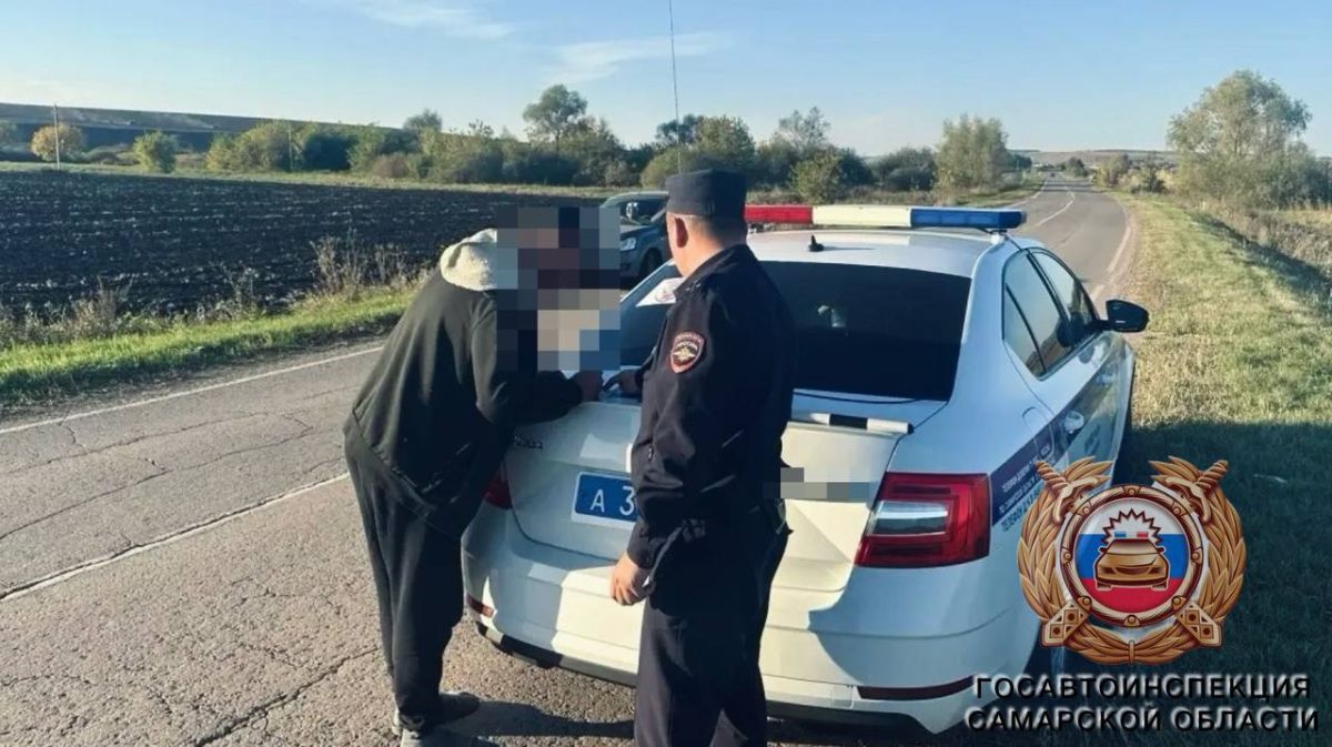 В Похвистнево автоинспекторы остановили водителя без права управления В Похвистнево автоинспекторы остановили водителя без права управления